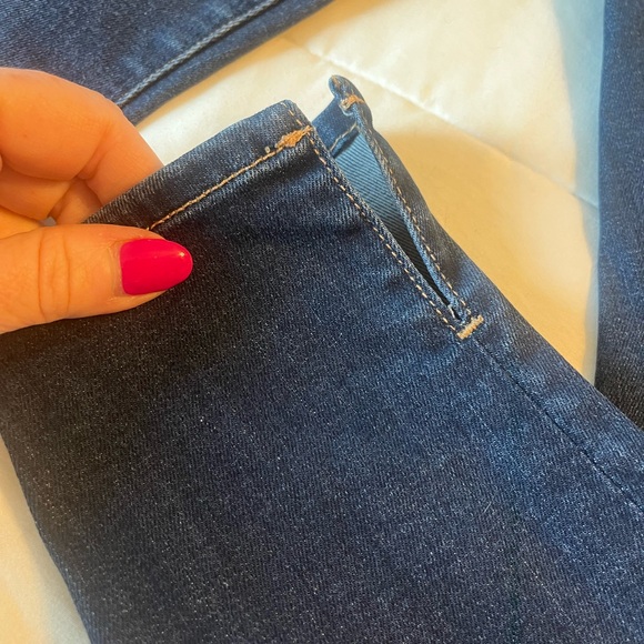 Frame Le High Skinny Jeans - Picture 4 of 9